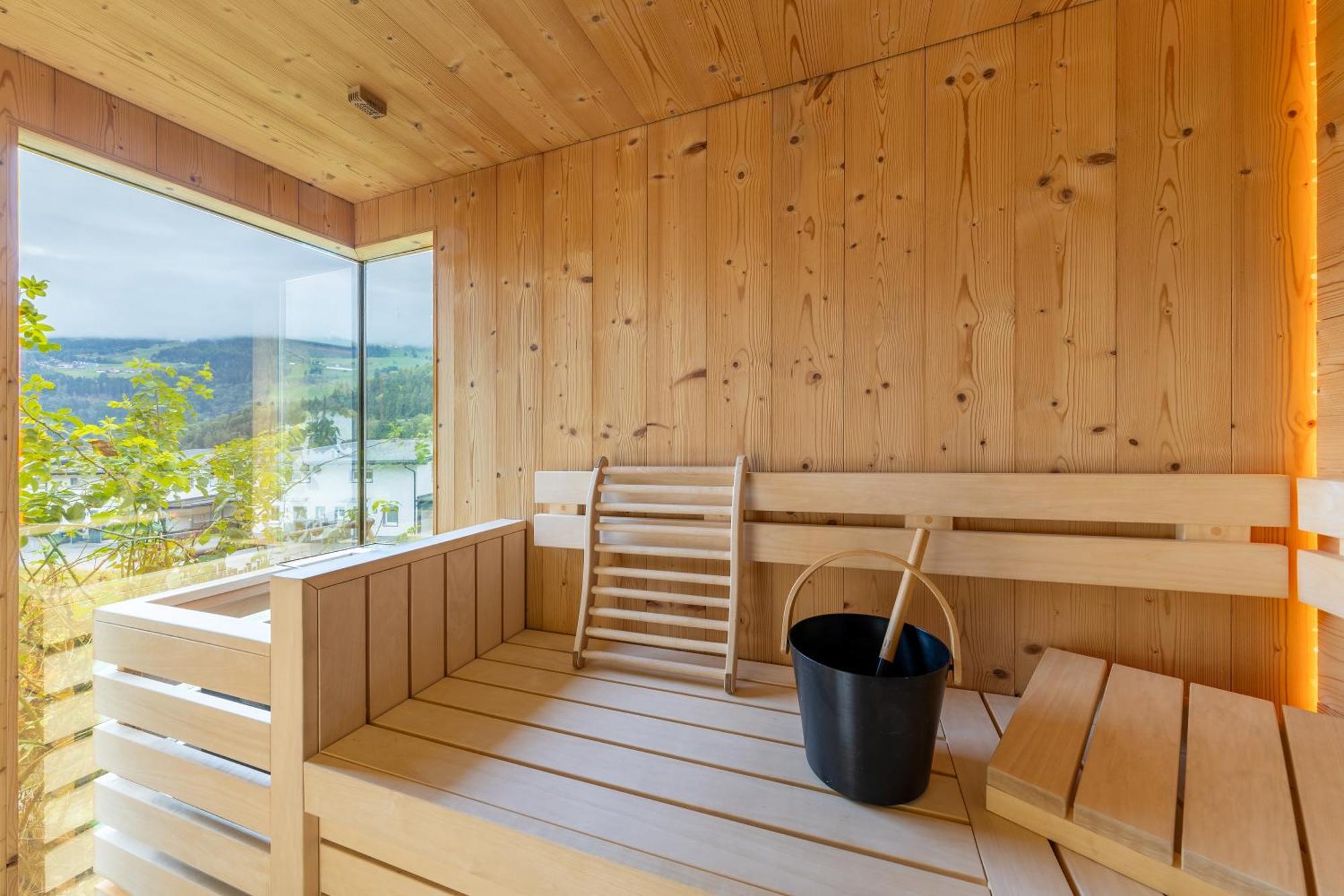 Апартаменты Wohn.Genuss App Traumhaus Шладминг Экстерьер фото