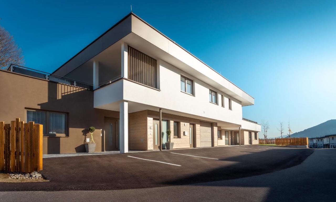 Апартаменты Wohn.Genuss App Traumhaus Шладминг Экстерьер фото